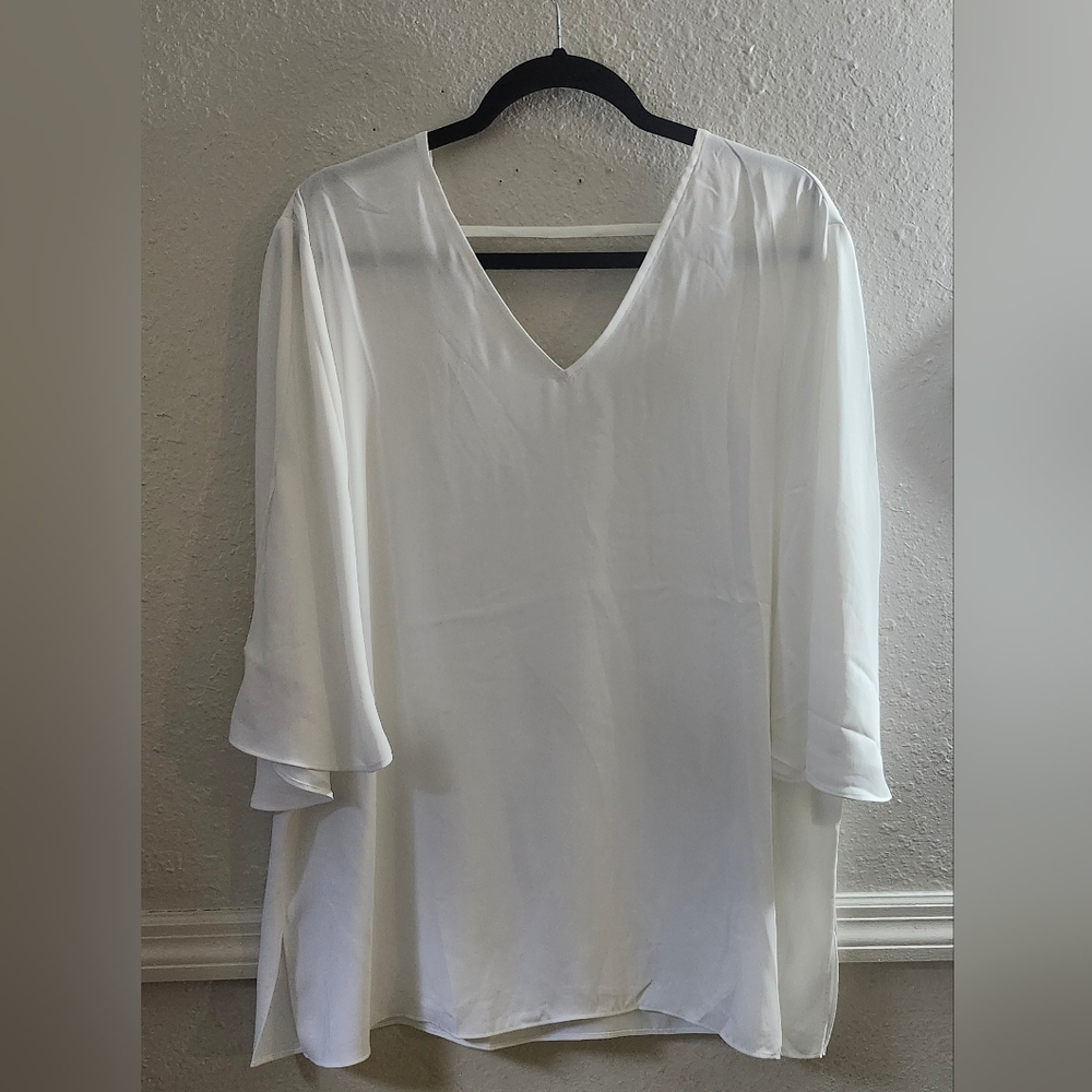 Chico's White Flutter Sleeve Blouse Relaxed Fit
